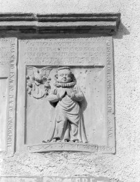 Kościół parafialny pw. Wniebowzięcia NMP i św. Mikołaja - epitafium Heleny Gerstmann z ok. 1590 roku., skan 1