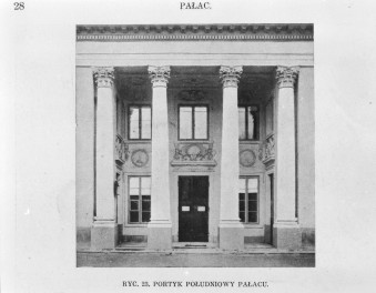Łazienki Królewskie. Pałac na wodzie. Portyk południowy. autorstwa Nofok 1925 rok.
Reprodukcja z W. Tatarkiewicz "Pięć studiów o Łazienkach St. Augusta" 1925, skan 1