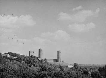 zamek - widok ogólny, skan 1