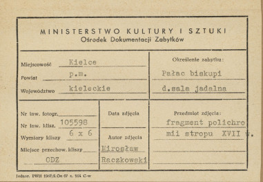 Pałac biskupów - wnętrze, d. sala jadalna, fragment polichromii stropu - metryczka, skan 1