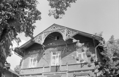 Willa Widok - elewacja południowa - frontowa - szczyt fasady, skan 1