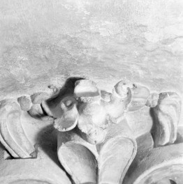 kościół pw. św. Mikołaja - Kaplica Firlejów - wnętrze - dekoracja niszy, skan 1