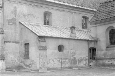 kościół św. trójcy - elewacja boczna, skan 1
