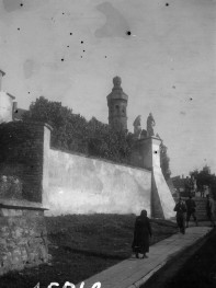 klasztor Jezuitów - mury, skan 1