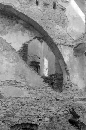 zamek Krzyżtopór - pałac Ossolińskiego - fragment wnętrza, skan 1