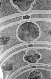 kościół pw. śś. Mikołaja i Franciszka Ksawerego - wnętrze - nawa główna - sklepienie kolebkowe, skan 1