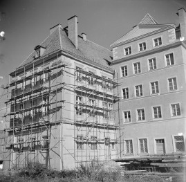 kamienice przy rynku - elewacja, skan 1