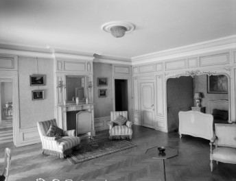 zamek magnacki Lubomirskich i Potockich - wnętrze - piętro II - Pokój 59 /Sypialnia Rokokowa/, skan 1
