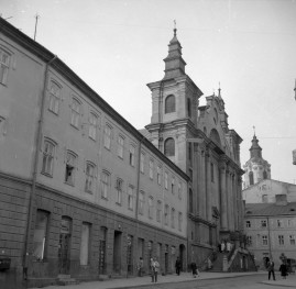 kościół pw. św. Marii Magdaleny - elewacja fronotowa, północna, skan 1