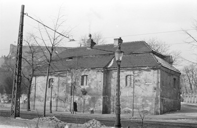 d. klasztor, ob. szpital św. Łazarza - elewacja, skan 1