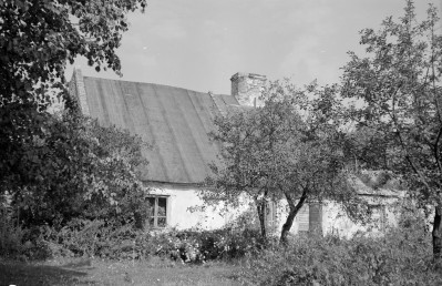 folwarczny dom mieszkalny - elewacja tylna, skan 1