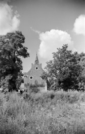 Kościół św. Mikołaja - elewacja szczytowa prezbiterium., skan 1