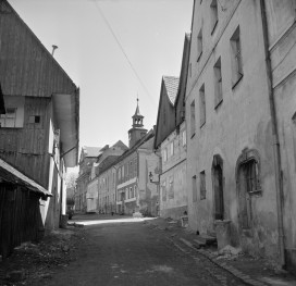Elewacje kamienice, zabudowa miejska., skan 1