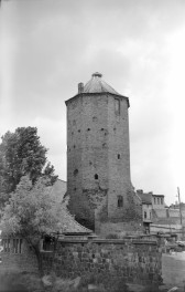Wieża Mazurska - widok ogólny, skan 1