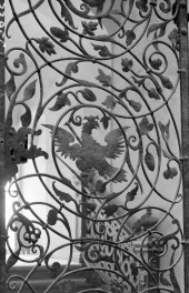 katedra - nawa płd. portal, skan 1