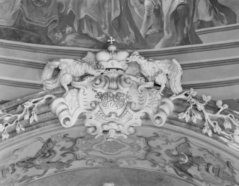 mauzoleum Piastów Świdnickich przy kościele pw. Wniebowzięcia Najświętszej Marii Panny  - wnętrze - fragment dekoracji sklepienia północnego, skan 1