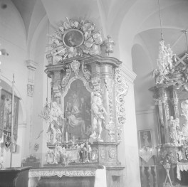 kościół Matki Boskiej Bolesnej i św. Wojciecha - ołtarz, skan 1