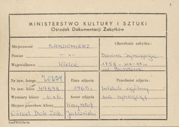 Synagoga - widok ogólny od strony płd. - metryczka, skan 1