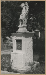 Figura św. Floriana - widok ogólny, skan 1