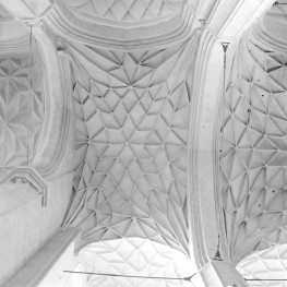 bazylika Mariacka - wnętrze: transept, sklepienie gwiaździste , skan 1
