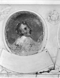 pałac - wnętrze: portret Nostitza w fasecie sali balowej, skan 1