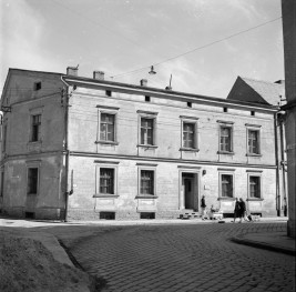 kamienica - elewacja zachodnia frontowa, skan 1