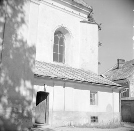 Kościół św. Katarzyny i Świętej Trójcy - elewacja, maswerk, skan 1