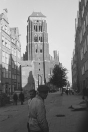 kościół Mariacki - wieża, skan 1