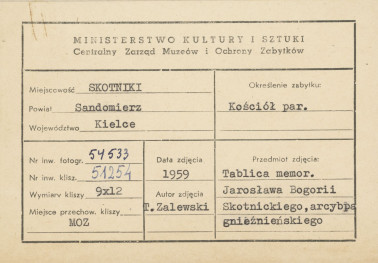 Kościół parafialny - fragment obrazu z tablicą ku czci Jarosława Bogorii Skotnickiego, arcybiskupa gnieźnieńskiego - metryczka, skan 1