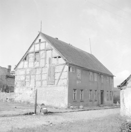 dom - elewacja ryglowa, skan 1