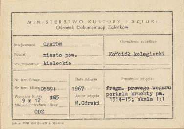 Kolegiata - portal płn.,  fragment prawego węgaru - metryczka

 , skan 1
