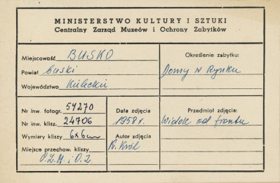 Domy w rynku - elewacje frontowe - metryczka, skan 1