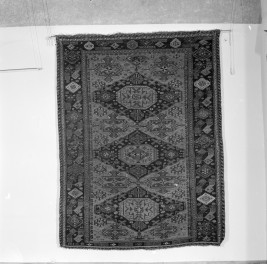 Muzeum Narodowe - Kobierzec. Kaukaz. Całość., skan 1