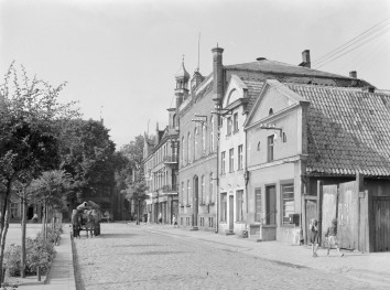 kamienica - elewacja, skan 1