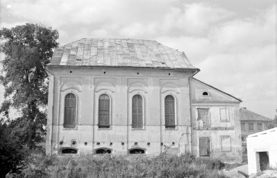 Synagoga - elewacj boczna, widok ogólny, skan 1
