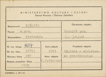 Kościół parafialny - wnętrze,  widok na nawę główną w kierunku prezbiterium - metryczka, skan 1