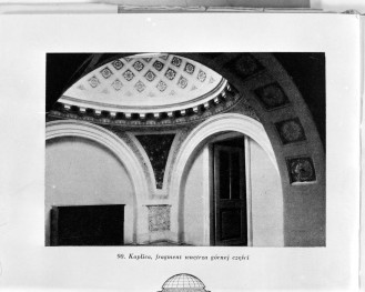 Łazienki Królewskie. Pałac na wodzie. - Kaplica, górna część. Sklepienie z widocznym gzymsem.  (1920)
Reprodukcja z W. Tatarkiewicz "Dominik Merlini" 1955 strona 108., skan 1