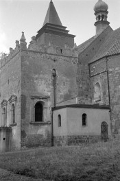 kościół - absyda, skan 1
