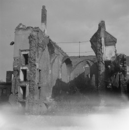 Kościół św. Katarzyny w zespole klasztornym dominikanek. Ruiny., skan 1