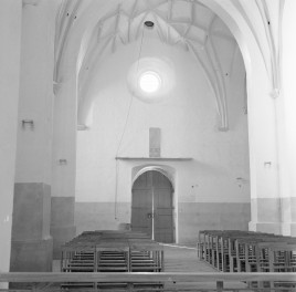 kościół św. Ducha - wnętrze, portal, skan 1