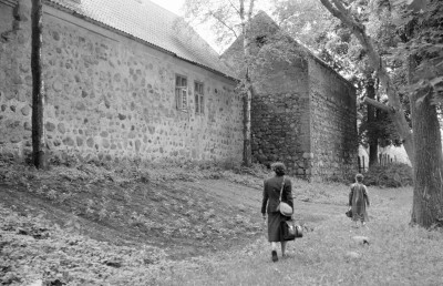 mury obronne i zabytkowa baszta Dom Mrongowiusza, skan 1