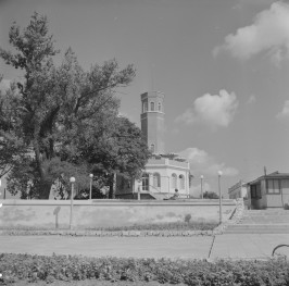 wieża Braniborska - elewacja frontowa, skan 1