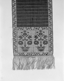 Muzeum Archidiecezjalne - zbiory - pas lity dwustronny - Lyon /1785 - 1792 rok/ - głowa i wciąża /fragment/ - awers, skan 1