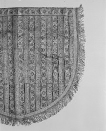 Muzeum Archidiecezjalne - zbiory - pas lity dwustronny - Lyon /1785 - 1792 rok/ - głowa i wciąża /fragment/ - awers, skan 1