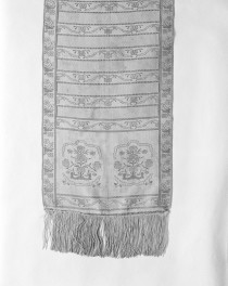 Muzeum Narodowe - zbiory - pas jedwabny dwustronny - Kutkorz /XVIII wiek/ - głowa i wciąża /fragment/ - awers, skan 1