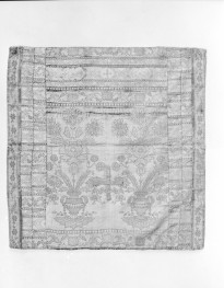 Muzeum Diecezjalne - zbiory - pas jedwabny - Lipków /Paschalis Jakubowicz 1791 - 1794 rok/ - głowa i wciąża /fragment/ - awers, skan 1
