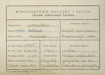Zespół opactwa - kościół, fragment polichromii w kaplicy św. Krzyża - metryczka, skan 1