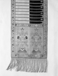 Muzeum Narodowe - zbiory - pas lity czterostronny - Słuck /Leon Madżarski 1780 - 1807 rok/ - głowa i wciąża /fragment/ - awers, skan 1