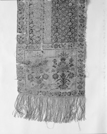 Muzeum Narodowe - zbiory - pas lity dwustronny - Lyon /1785 - 1792 rok/ - głowa i wciąża /fragment/ - awers, skan 1