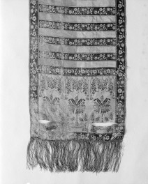 Muzeum Narodowe - zbiory - pas jedwabny czterostronny - Gdańsk /P.C. Salzhuber 1793 rok/ - głowa i wciąża /fragment/ - awers, skan 1